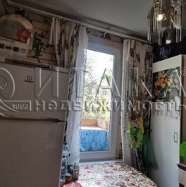 Продажа 3-комн квартиры на вторичном рынке Народного ополчения пр-кт,  д. 35