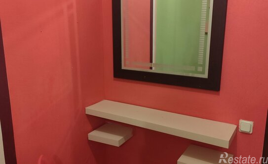 Продажа 2-комн квартиры на вторичном рынке проспект Авиаконструкторов,  д. 29 к1