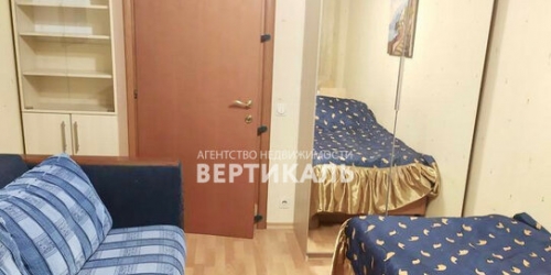 3-комн квартира улица Ивана Бабушкина,  д. 9