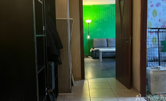 Продажа 2-комн квартиры на вторичном рынке Художников пр-кт,  д. 34/12