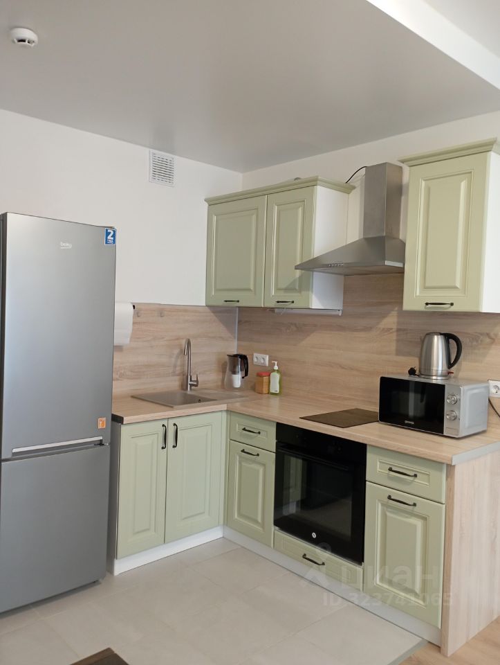 Аренда 1-комн квартиры на вторичном рынке Ясеневая улица, 12к5