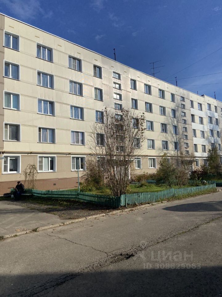 Продажа 1-комн квартиры на вторичном рынке Вербилки рп, улица Советская, 2