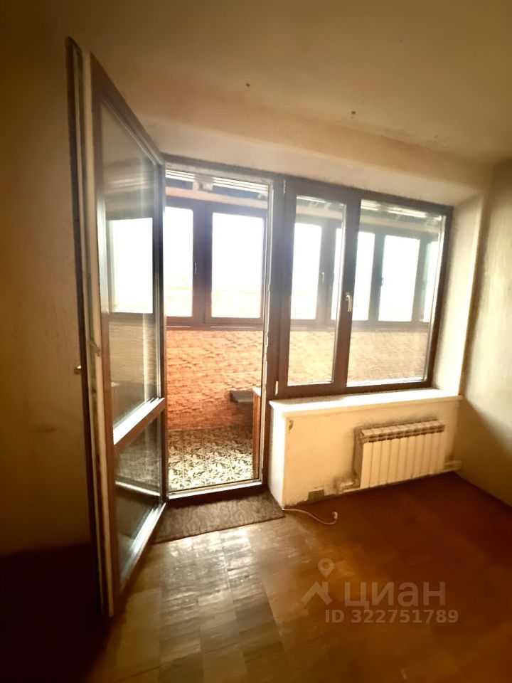 Продажа 2-комн квартиры на вторичном рынке Первомайская улица, 106