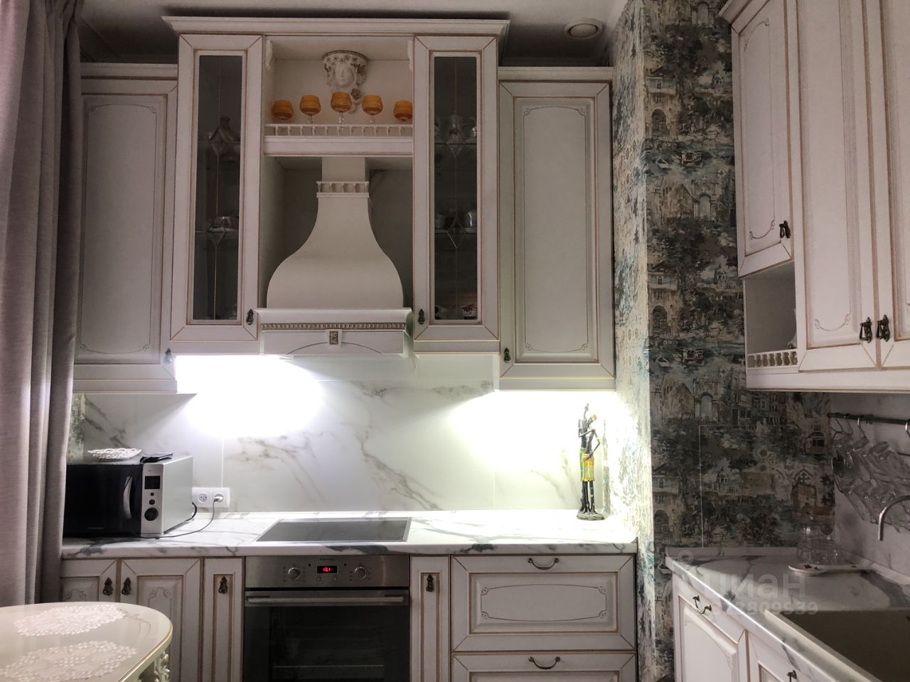 Продажа 3-комн квартиры на вторичном рынке Морской проспект, 33