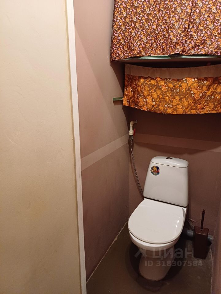 Продажа 4-комн квартиры на вторичном рынке Софийская улица, 46К1