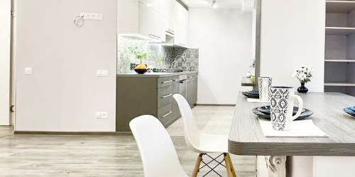 2-комн квартира Большеохтинский проспект, 15К1