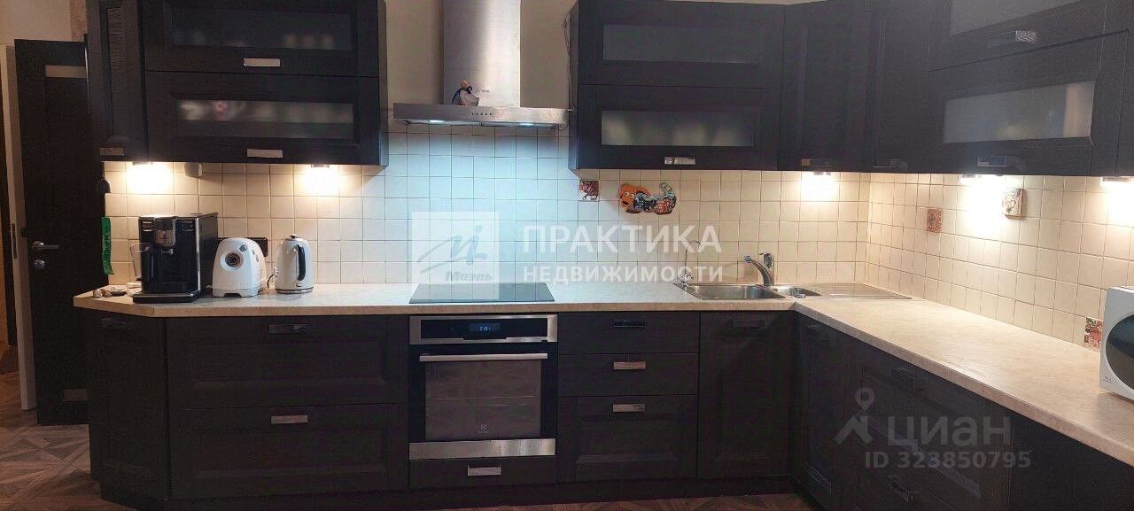 Продажа 4-комн квартиры на вторичном рынке бульвар Маршала Рокоссовского, 6к1