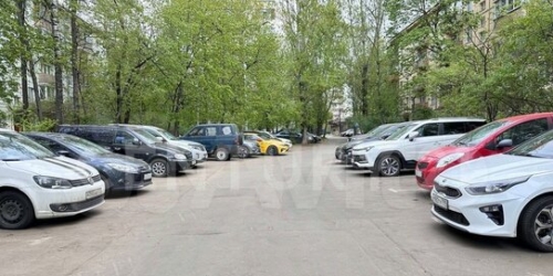 2-комн квартира улица Юных Ленинцев,  д. 70