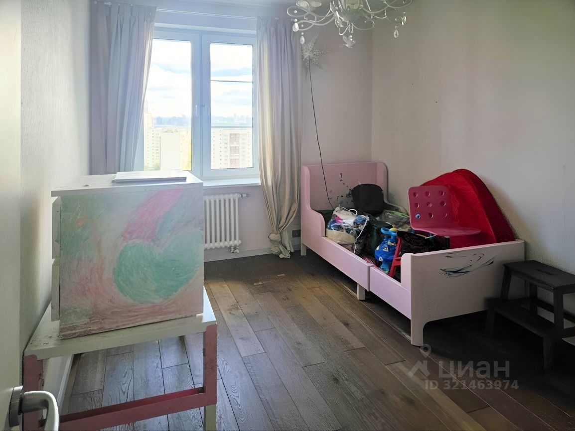 Продажа 2-комн квартиры на вторичном рынке бульвар Яна Райниса, 31