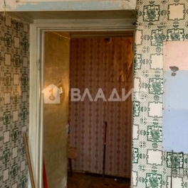 Продажа 3-комн квартиры на вторичном рынке Художников пр-кт,  д. 15 к3