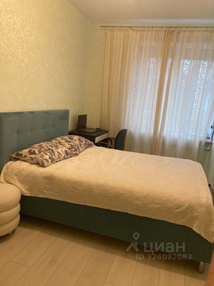 Продажа 3-комн квартиры на вторичном рынке Руза, Федеративный проезд, 9