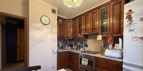 2-комн квартира Профсоюзная ул,  д. 60