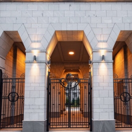 Продажа 3-комн квартиры на вторичном рынке набережная реки Карповки,  д. 31 к2 с1