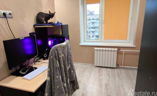 Продажа 1-комн квартиры на вторичном рынке Халтуринская улица,  д. 18