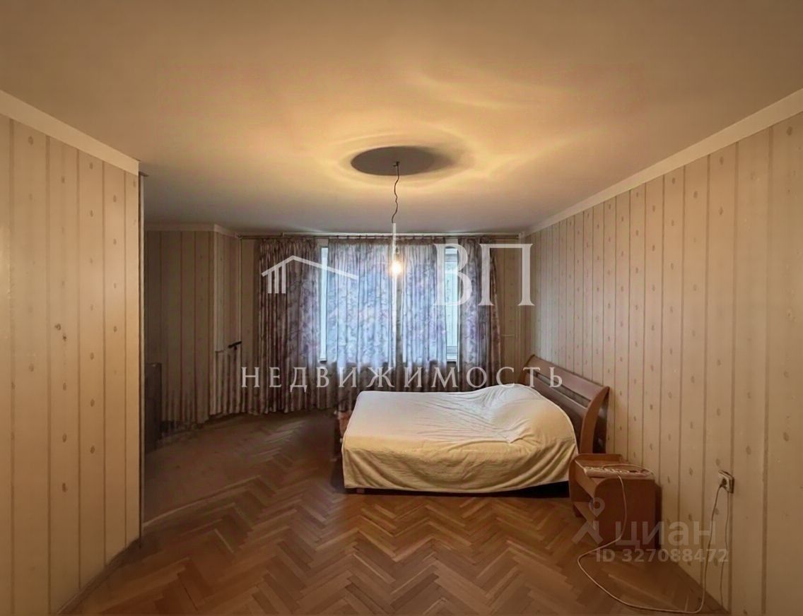 Продажа 3-комн квартиры на вторичном рынке проспект Тореза, 36К2
