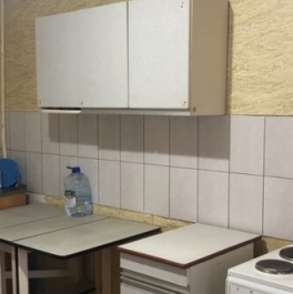 Продажа 2-комн квартиры на вторичном рынке Чехов, ул Земская,  д. 21