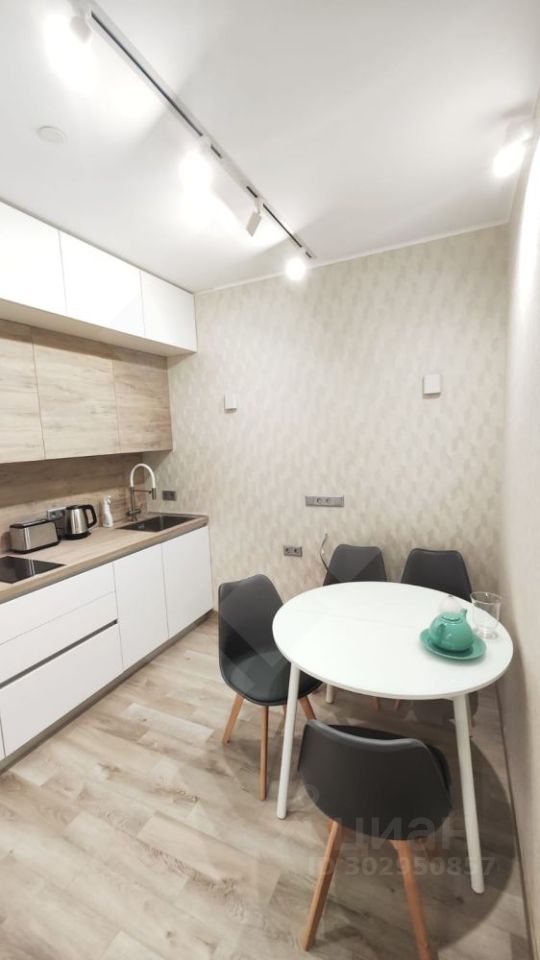 Продажа 2-комн квартиры на вторичном рынке проспект Мира, 95