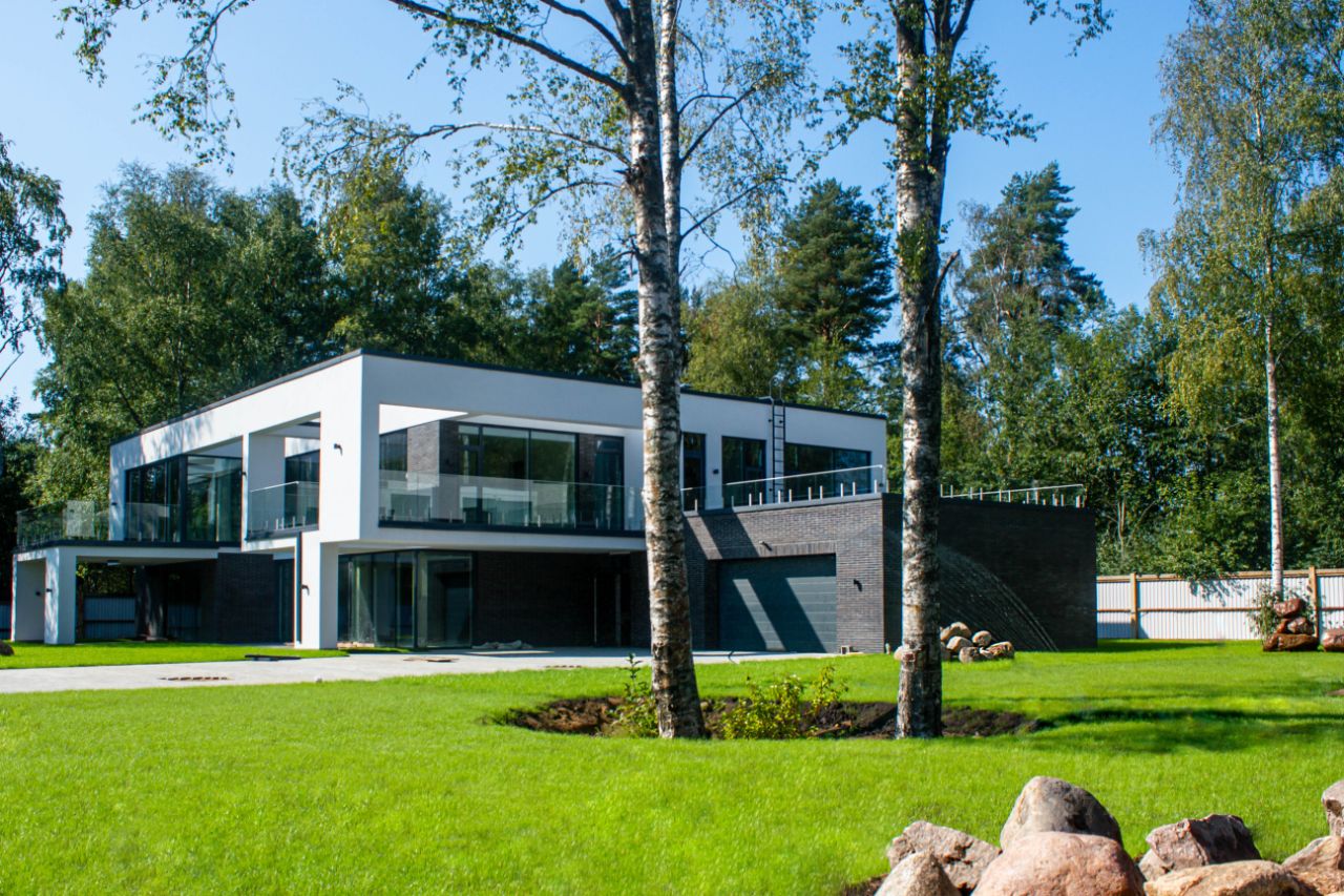 Продажа дома пос. Солнечное, улица Танкистов, 14