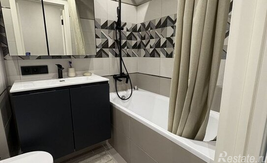 Аренда 2-комн квартиры на вторичном рынке Кременчугская улица,  д. 22