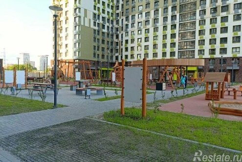 Продажа 1-комн квартиры на вторичном рынке Красногорск, ул Александровская,  д. 4