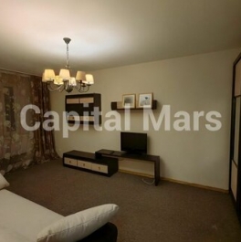 Аренда 1-комн квартиры на вторичном рынке ул Знаменские Садки,  д. 7,  к. 1