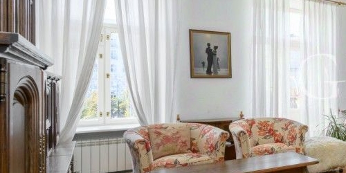 6-комн квартира улица Макаренко, 2