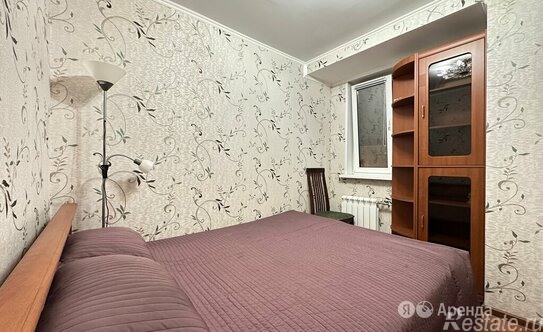 Аренда 3-комн квартиры на вторичном рынке улица Маршала Малиновского,  д. 8