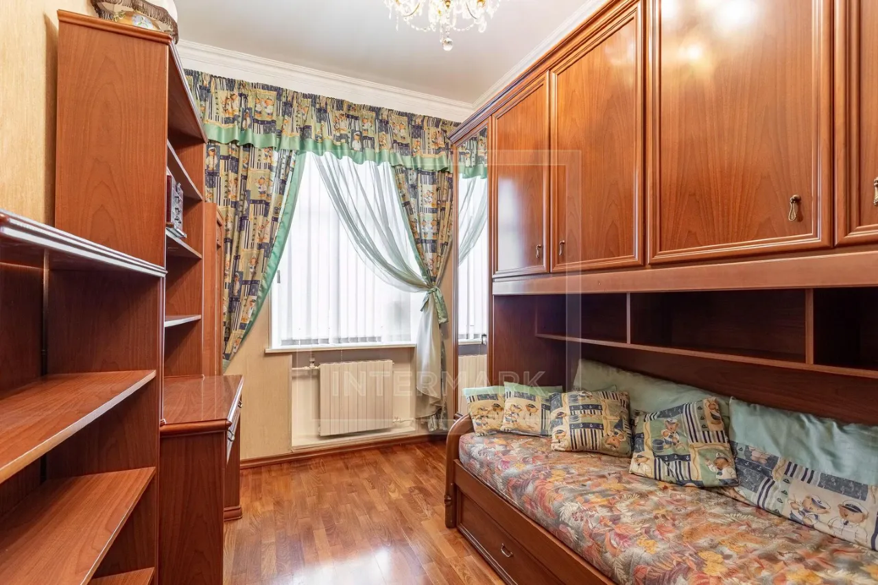 Продажа 4-комн квартиры на вторичном рынке Тверская улица, 29к1