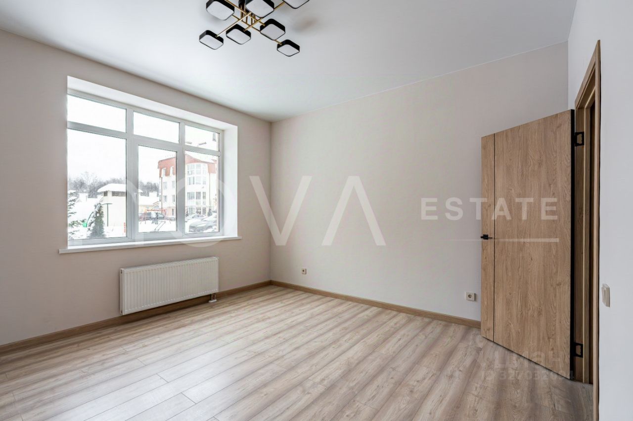 Продажа 4-комн квартиры на вторичном рынке Сестрорецк, Рыбацкая улица, 11