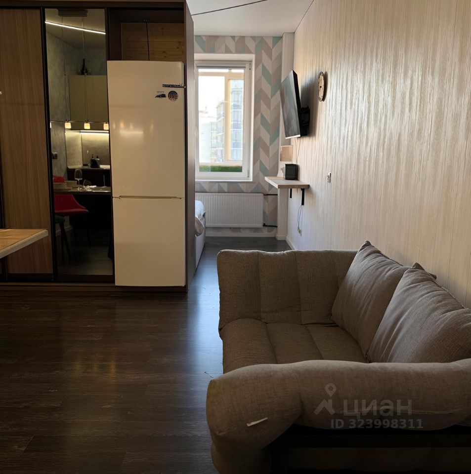 Продажа студии Богатырский проспект, 66к1