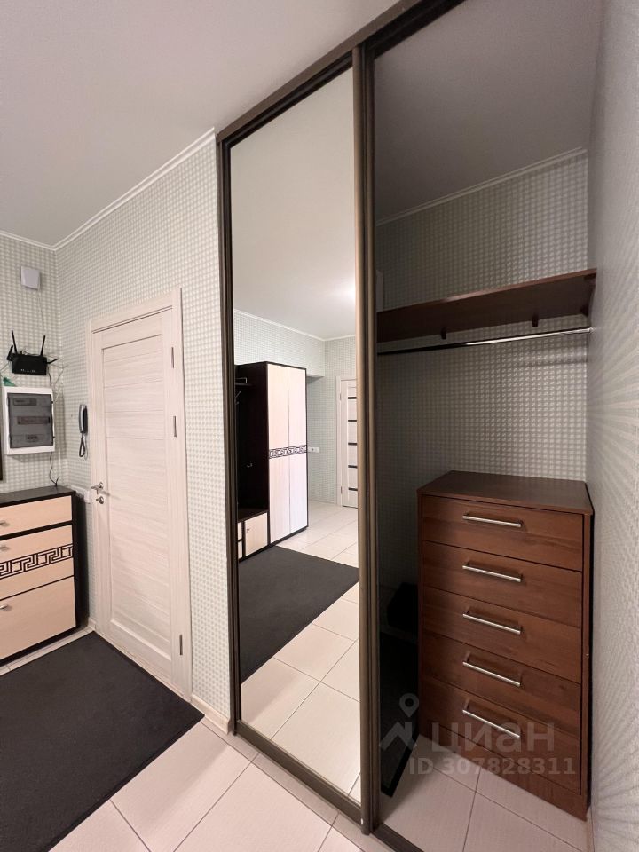 Аренда 2-комн квартиры на вторичном рынке Варшавская улица, 9к1