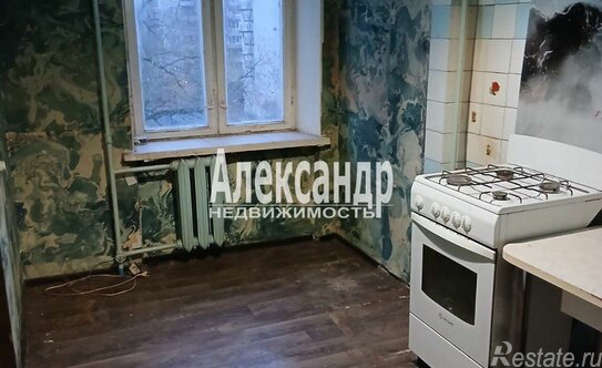 Продажа 1-комн квартиры на вторичном рынке Пограничника Гарькавого ул,  д. 28,  к. 1