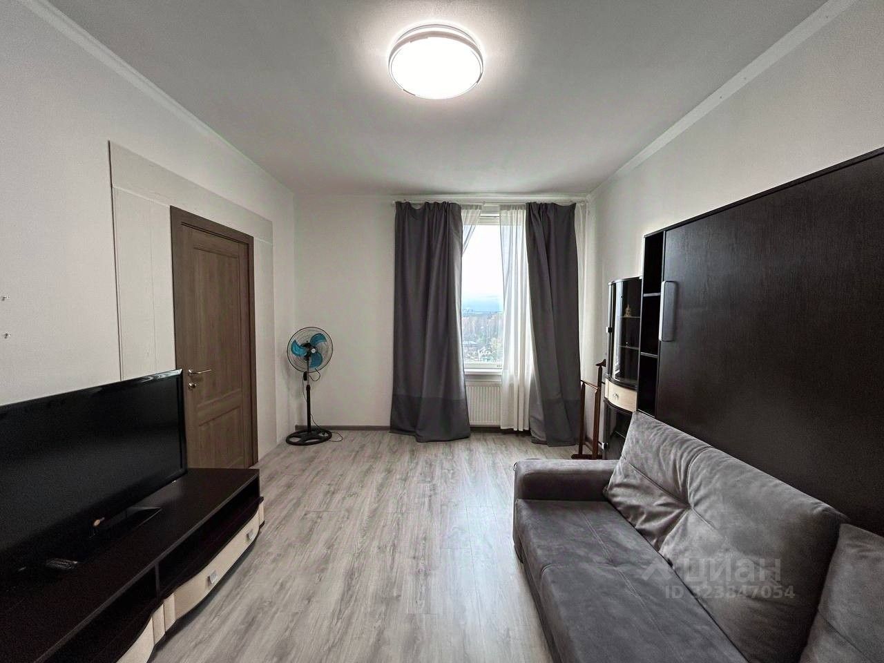 Аренда 2-комн квартиры на вторичном рынке улица Композиторов, 12