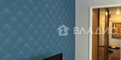 3-комн квартира Красное Село, улица Спирина, 2к1