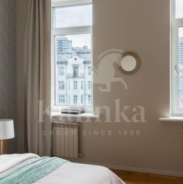 Продажа 3-комн квартиры на вторичном рынке Мерзляковский переулок,  д. 13