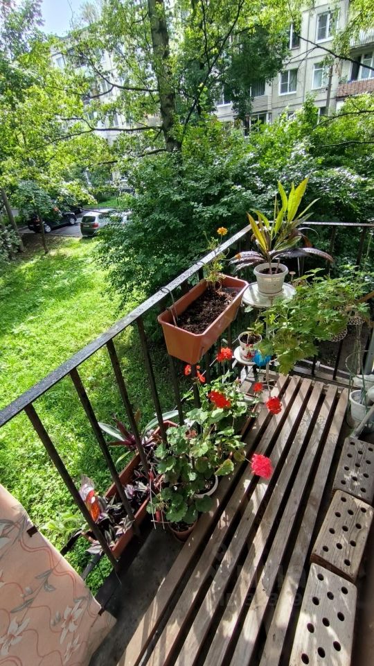 Продажа 2-комн квартиры на вторичном рынке Софийская улица, 35К5