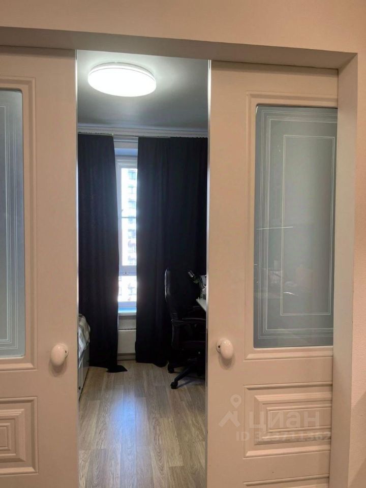 Продажа 1-комн квартиры на вторичном рынке Ясеневая улица, 12к1