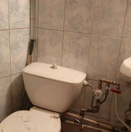 Продажа 1-комн квартиры на вторичном рынке Глебовский, ул Микрорайон,  д. 7