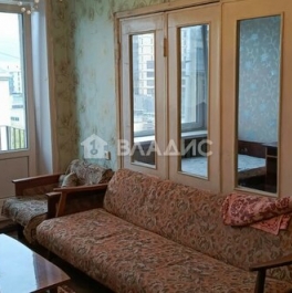 Продажа 3-комн квартиры на вторичном рынке Московский пр-кт,  д. 86