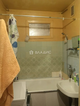 Продажа 1-комн квартиры на вторичном рынке Лобня, ул. Авиационная,  д. 14