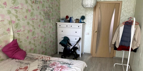 4-комн квартира Батюнинская улица,  д. 14