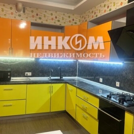 Продажа 2-комн квартиры на вторичном рынке Валентиновка, Пролетарская улица,  д. 15/2 с2