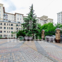 Продажа 3-комн квартиры на вторичном рынке Смоленский 1-й пер,  д. 17