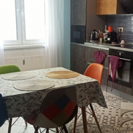 Продажа 4-комн квартиры на вторичном рынке Бестужевская улица,  д. 7 к2