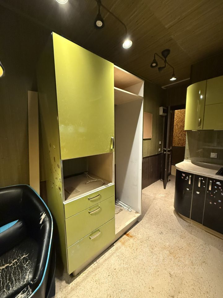 Продажа 1-комн квартиры на вторичном рынке Большая Дорогомиловская улица, 10