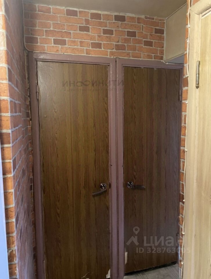 Продажа 3-комн квартиры на вторичном рынке Байкальская улица,  д. 15