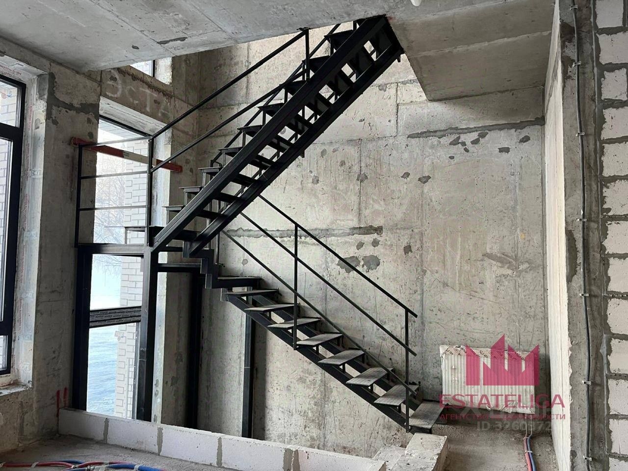 Продажа 4-комн квартиры на вторичном рынке улица Виктора Маслова, 2
