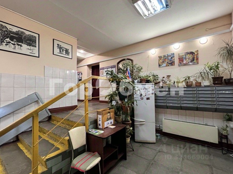 Продажа 1-комн квартиры на вторичном рынке Саянская улица, 16к1