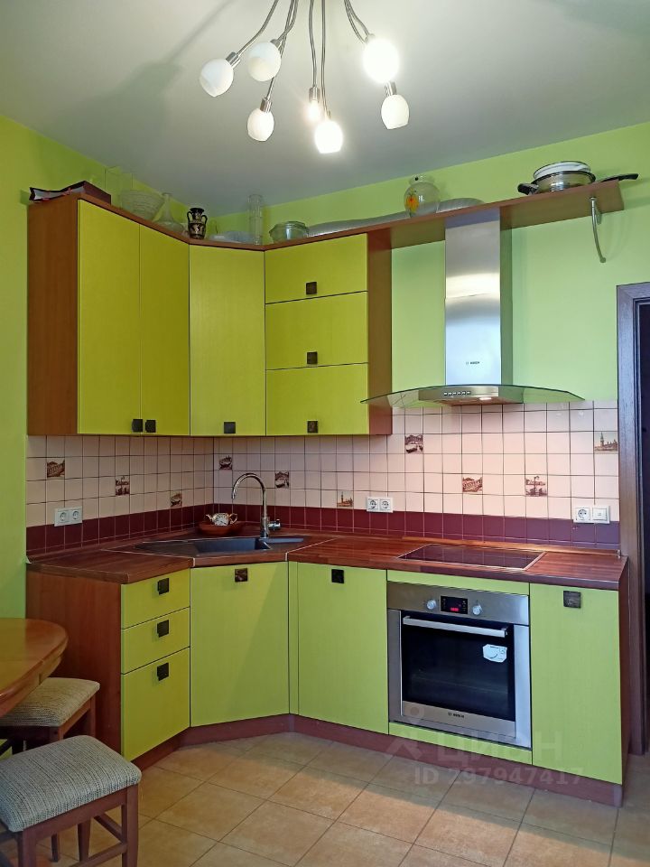 Аренда 2-комн квартиры на вторичном рынке 3-я Богатырская улица, 3