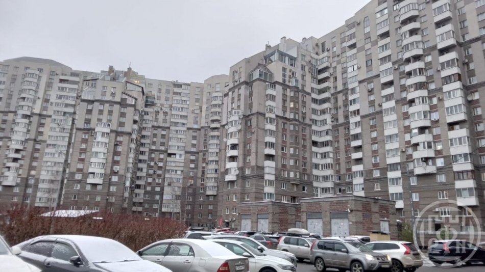 Продажа 4-комн квартиры на вторичном рынке Поликарпова аллея,  д. 2